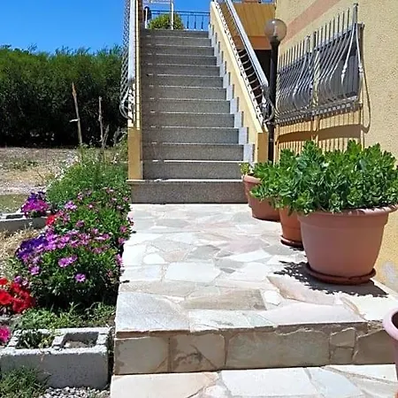 Su Tintillu Panzió Gonnesa
