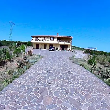 Su Tintillu 3* Gonnesa